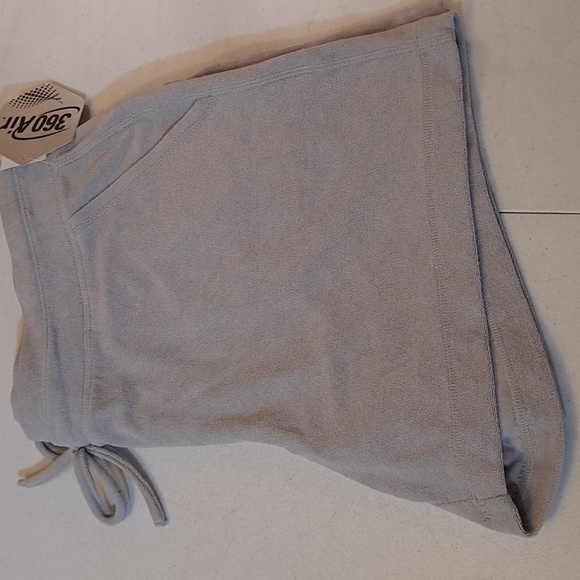 Ladies Terry cloth knit shorts by 360 Air NWT - grey - Picture 2 of 8